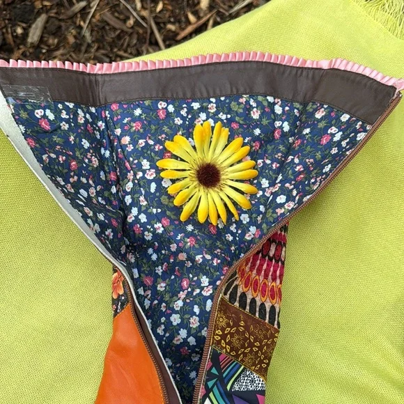 π©· Made in Spain; Super Unique and Brand New! Vegan Leather Colorful Boots 9/40! - Picture 6 of 15